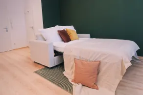 Waterfront Riverside Premium Suites by ORY Living - Image 5