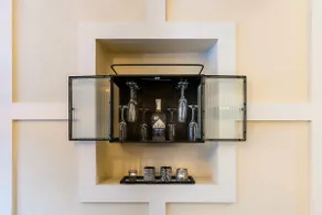 The Hide Out - Image 3