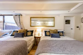 The Hide Out - Image 2