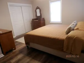 Large home to share the fun - Image 5
