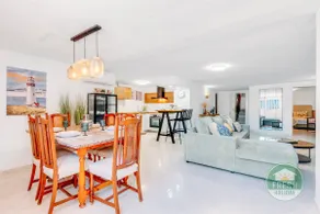 Family-oriented lovely villa with garden, terrace & barbeque | Pool view | Next to the beach - Image 2