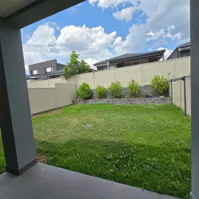 Luxury Five Bedroom House at the Ponds - Image 3