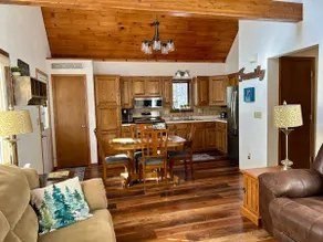 Walker's Four Seasons Chalet - Image 2