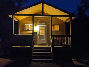 New River Cabins #6-River &Activities - 4 min away - Image 5
