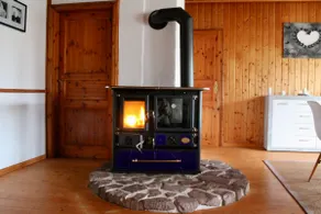 Apartment in a beautiful farmhouse - Image 3