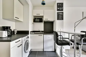 Chic studio near Paris - La Defense - Image 5