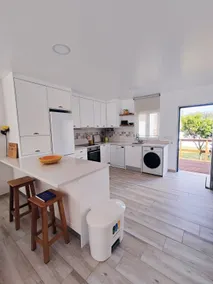 Country house with pool 7 minutes from the beach - Image 3
