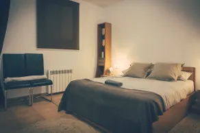 Neighborhood House - Image 3