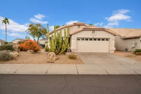 Cactus Cove · Lake View Home w/ Pool & EV Charger - Image 2