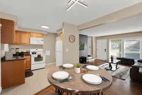 Chic 2BR Oasis - Downtown Birmingham - Image 4