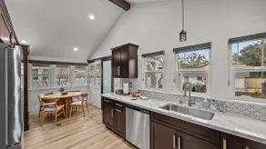 Cozy 2BR Cottage | Rose Bowl | Quiet Neighborhood - Image 2