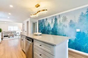 Resort-Style Stay | Westminster - Image 4