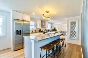 Resort-Style Stay | Westminster - Image 3