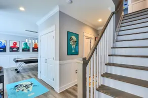 *Amazing Gaming Home 10 minutes from Beach* - Image 2