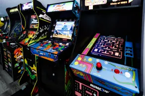*Amazing Gaming Home 10 minutes from Beach* - Image 5