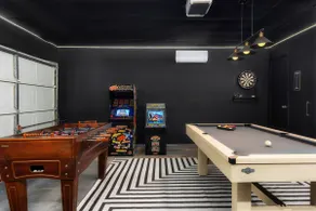 Pool︱Hot Tub︱Fire Pit | BBQ | Golf | Billiards | PS4 - Image 3