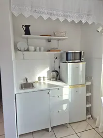 Nice, quiet granny apartment - Image 4