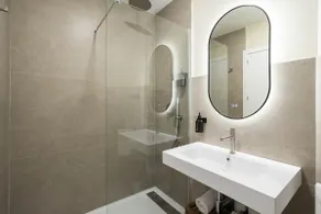 Ola Living Chamartín Studios - Image 4