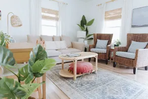 Walk to Dining, Beach & Park~Family Friendly Home! - Image 3