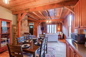 Green River Lodge along the Bourbon Trail - Image 2