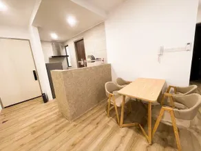 Muji Style 3BR Modern Private Fully Equipped - Image 3