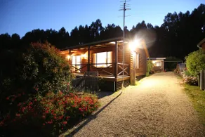 Radcliffe Retreat and Spa Cottage Port Arthur - Image 4