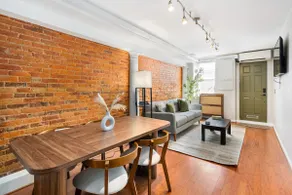  Live Like a Local Fells Point - Image 4
