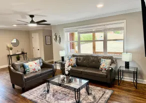 5BR/2BA Family & Group Retreat! - Image 3