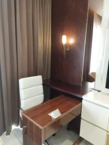 Luxury Suite at Leela Residences Bangalore - Image 5