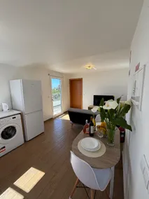 Spring House - Image 3