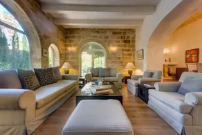 Stunning 5BR Villa with private pool & terrace by 360 Estates - Image 2