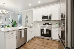 Water front modern unit 126 - Image 5