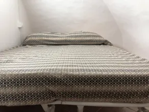 Residence with attic lover - Image 5
