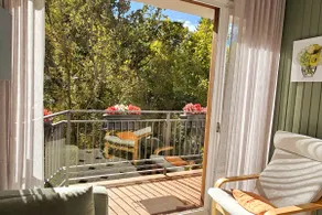 Loft, panoramic views, and access to greenways. - Image 4