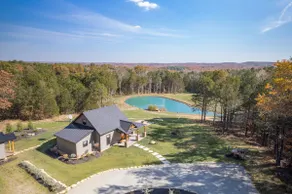 Lone Pine Cabin ~ rustic, modern, luxury, private - Image 3