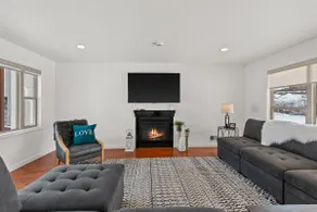 Charming 3-Bedroom Home - Image 4