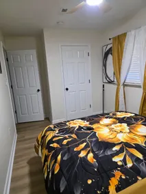 Luxury/Comfort home 3bedrooms/2 full baths - Image 5