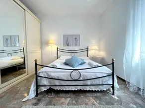 FREE PARK AC Apartment with 2 rooms Private garden - Image 2