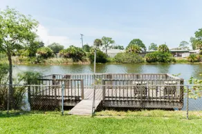 Remodeled 3B/2B with Pond & Deck - Image 2
