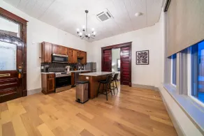 The Plum Suite - Image 3