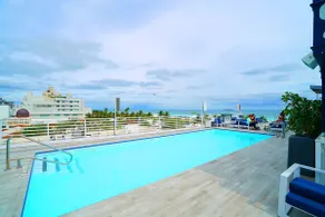 Ocean Drive, Roof top pool studio/apartm, 308 - Image 4