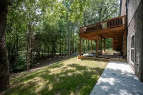 Shady Cove Retreat With Peaceful Views Firepit with Marina and Lake Access Nearby - Image 5