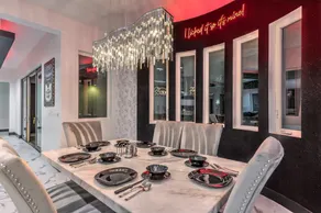6bdrm Mansion 10min from Strip - Image 5