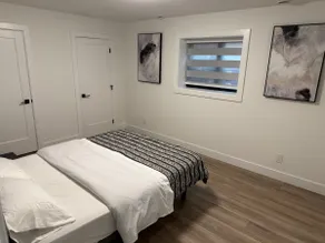 Calm & Cozy Private Suite - Image 4