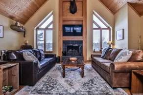 The Lodge at Johnson Lake - Image 3