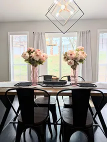 Cozy Modern Home- 3BR/2 Bath 5 min to base - Image 3