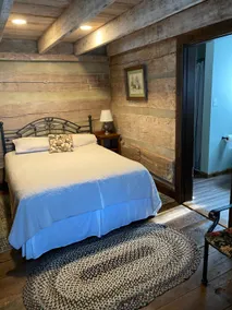 Griffith 1860 Log Cabin - Image 4