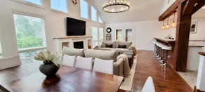 Modern Cottage w/Sauna, Fire Pit, Outdoor Dining, Pool Table, & Sunroom - Image 3