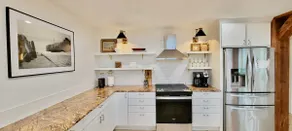 Modern Cottage w/Sauna, Fire Pit, Outdoor Dining, Pool Table, & Sunroom - Image 4