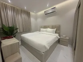 One bedroom and living room apartment in the Gulf - Image 2